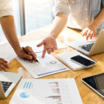 jaką rolę odgrywa muzyka w reklamie