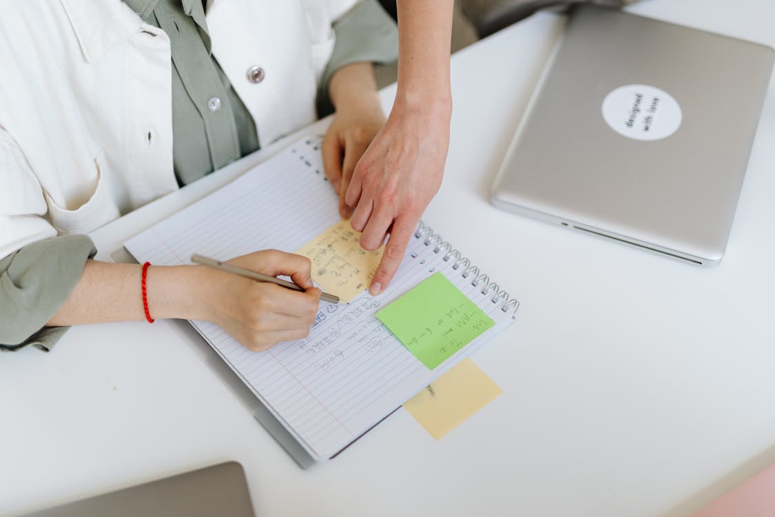 Szkolenie pracowników z obsługi nowego systemu CRM