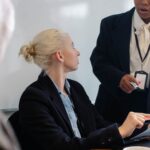 Jak wysłać wiadomość do nieznajomego na LinkedIn