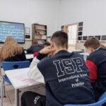 Jak napisać CV po technikum